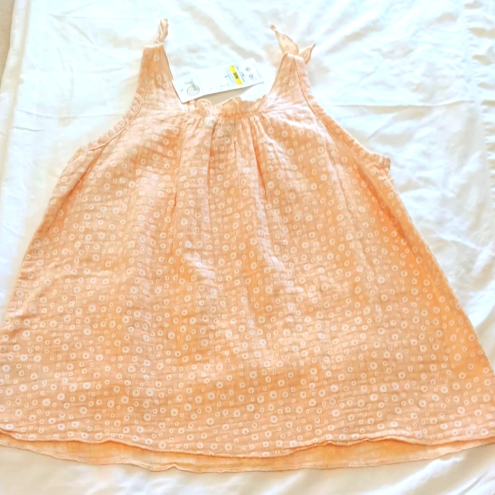 NWT peek size 8 summer top